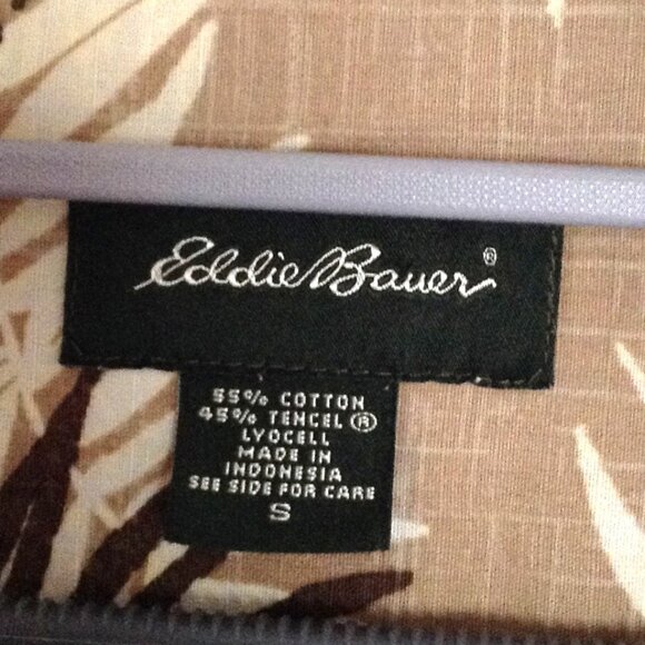 Eddie Bauer Men's Button Down Short Sleeve Shirt Hawaiian Tropical Cotton Blend - Picture 5 of 6